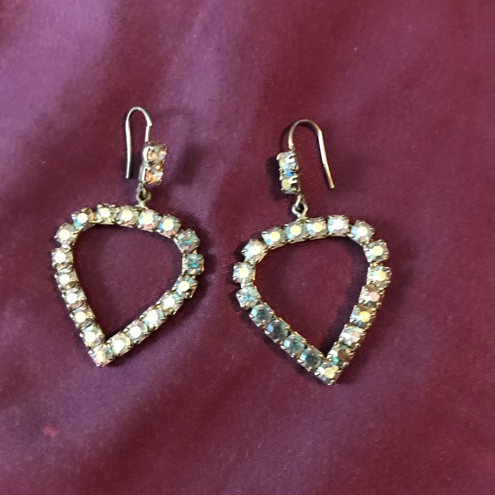 RHINESTONE HEART EARRINGS